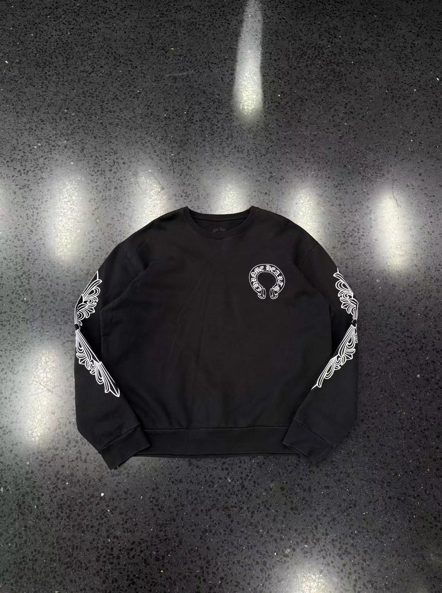 Chrome hearts 克罗心  马蹄印花卫衣 藤蔓花臂  黑，第 1 张图片