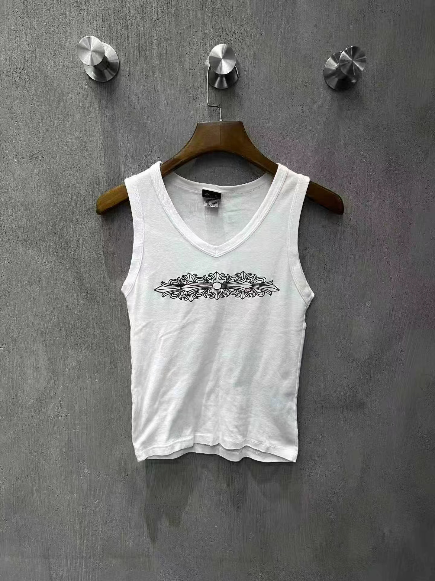 Chrome hearts Croix Heart Cross Flower Vine Print VTG White รูปที่ 1