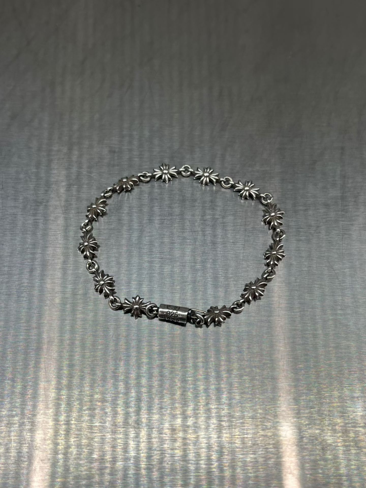 Chrome hearts Crocker Heart 925 Silver Silver Cross Flower Bracelet⛓️ รูปที่ 1