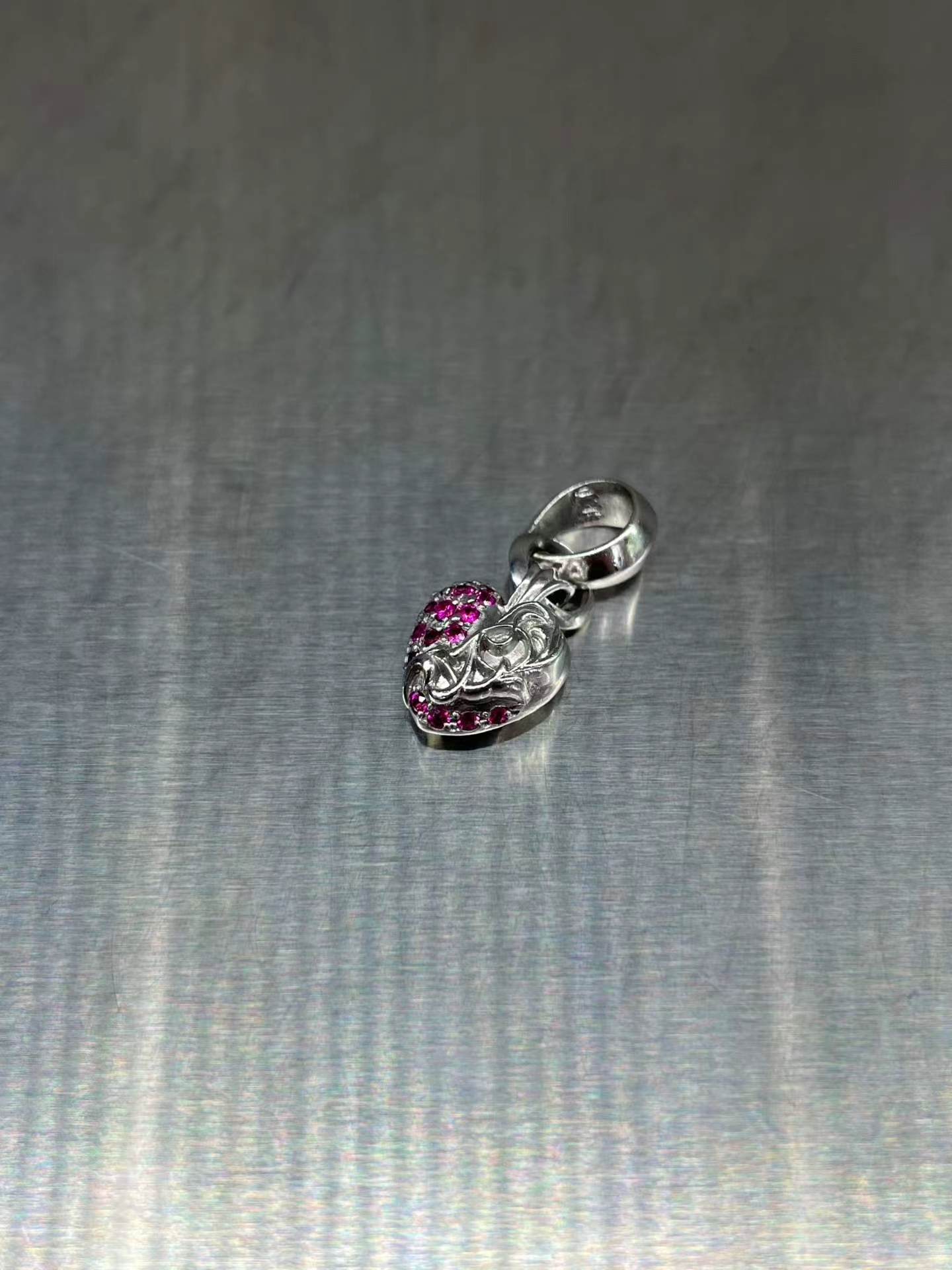 Chrome hearts Crohearts 18K สีชมพูเพชรและจี้หัวใจ รูปที่ 1