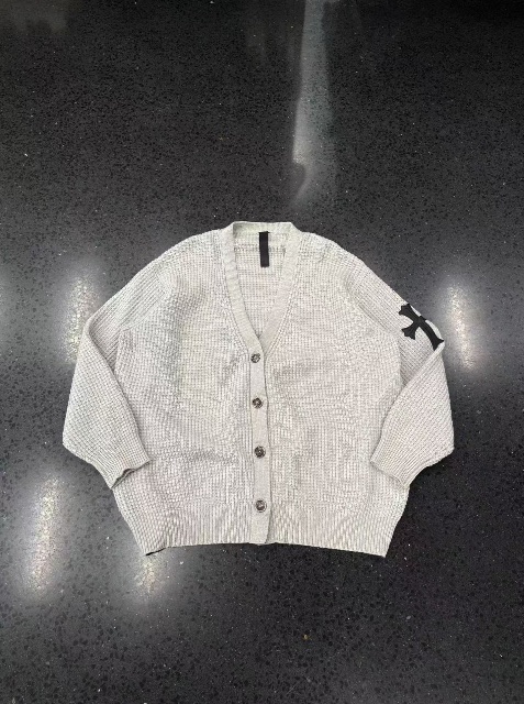 Chrome Hearts ครอส✝️ เสื้อคาร์ดิแกนแคชเมียร์สีเทา