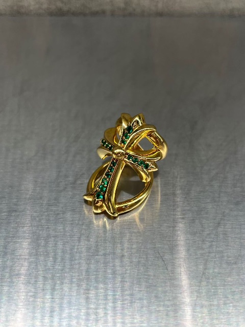 Chrome hearts โครเอเชียหัวใจ22K แหวนเพชรสีเขียวไม่มีที่สิ้นสุด💍
