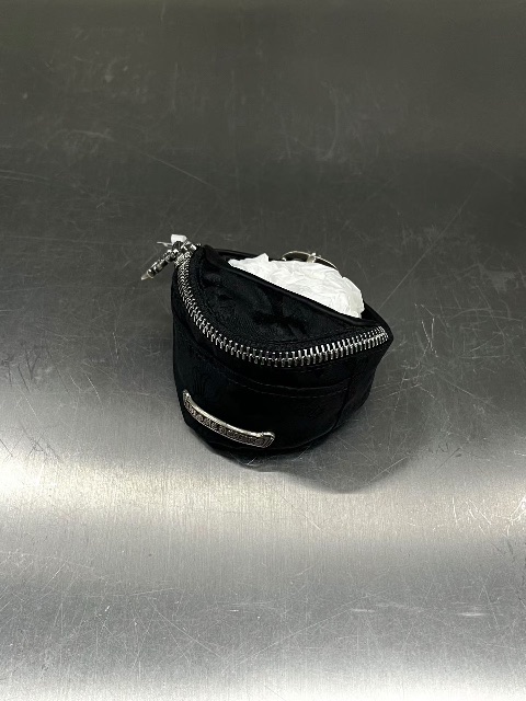 크롬 하트 멀티 요소 나일론 Zip 손목 가방 블랙
