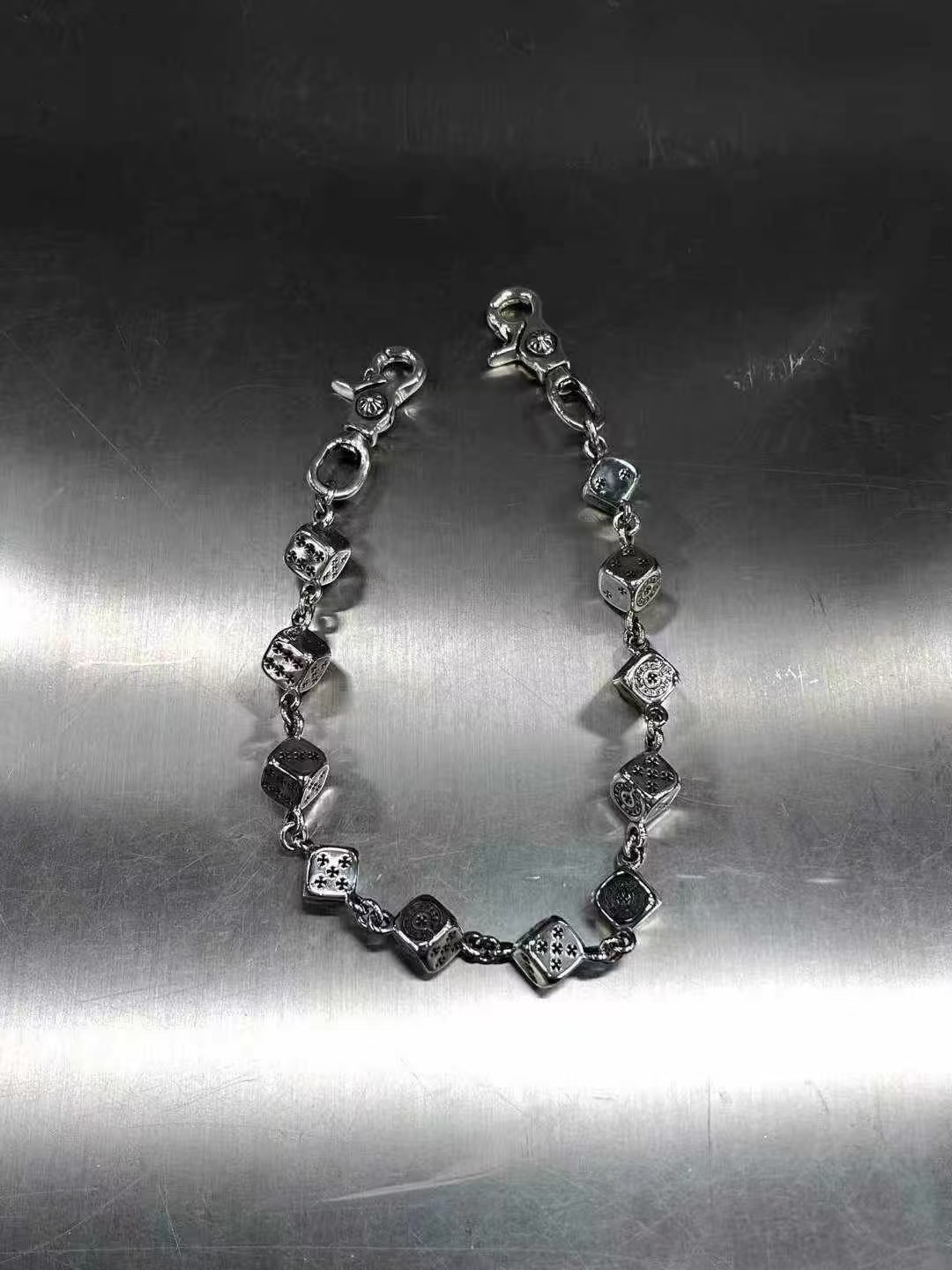 Chrome hearts โครเอเชียหัวใจลูกเต๋าขนาดใหญ่🎲โซ่กางเกงกุ้งซันยอง🦞扣 รูปที่ 1