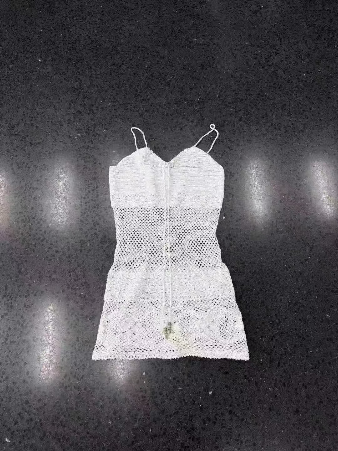 ชุดเดรสถักโครโครแกน Chrome hearts👗สีขาวหนังสีเงินจำนวนมาก รูปที่ 1