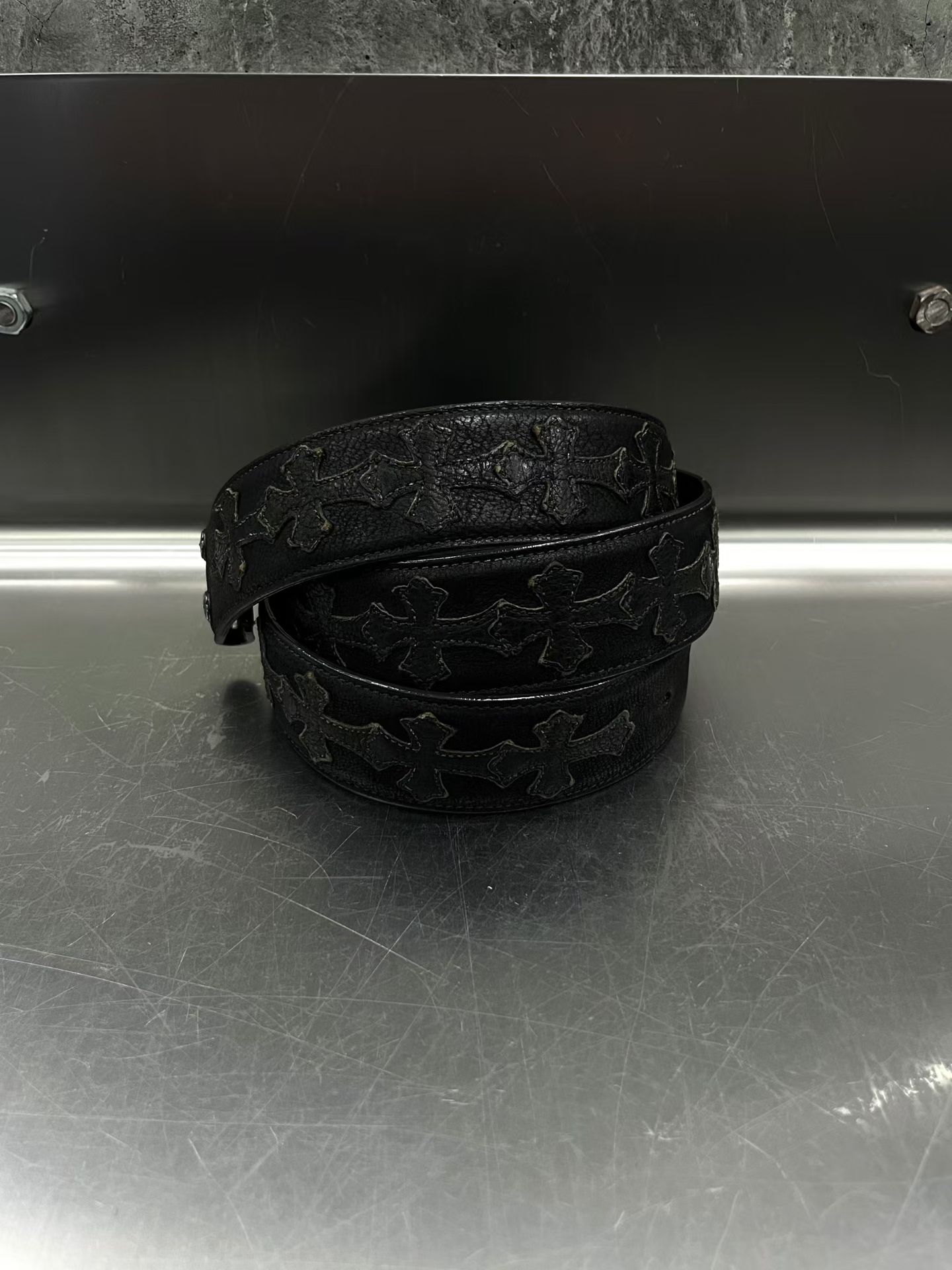 Chrome hearts โครโกหัวใจเต็มไปด้วยไม้กางเขน✝เข็มขัดหนัง รูปที่ 1