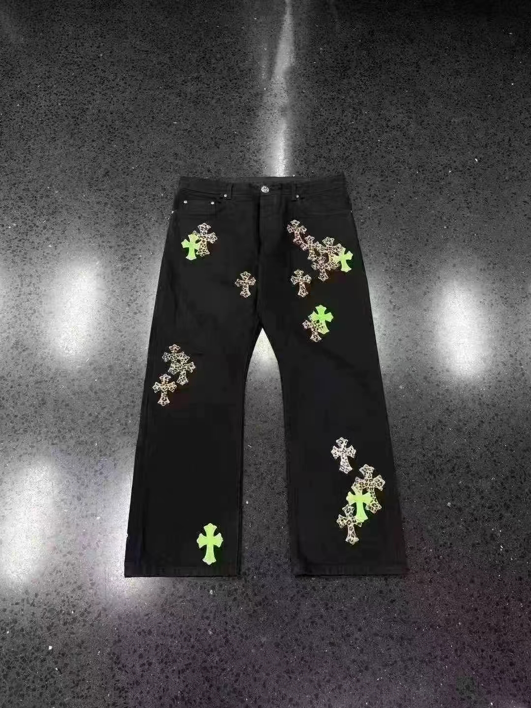 Chrome hearts โครเอเชียหัวใจสีเขียวเสือดาว🐆ไม้กางเขน✝️ กางเกงยีนส์หนังสีดำ รูปที่ 1